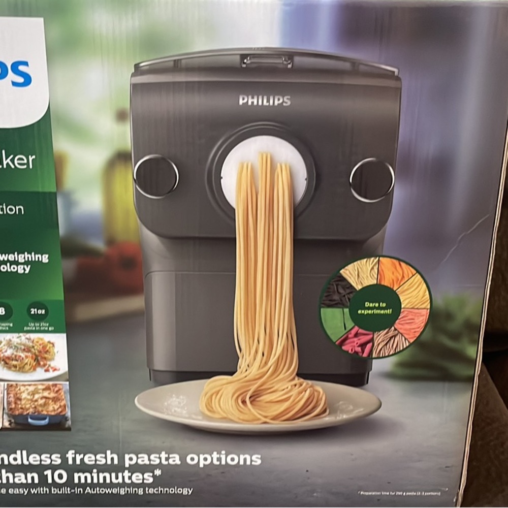 Pasta maker by Philips BRAND NEW